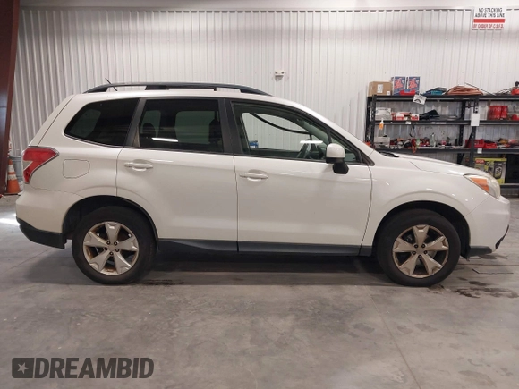 2014 Subaru Forester 2.5i Premium with VIN JF2SJAECXEH556132, listed as a IAAI auction lot 41915372 with 139,214 mi miles. Bid and sale history available at carsss.com. Image 13.