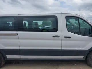 2024 Ford Transit Passenger XL с VIN 1FBAX2Y89RKA83438, выставлен на аукционе IAAI как лот 42670393 с пробегом 29 227 миль миль и . История ставок и продаж доступна на DreamBid. Изображение 12.