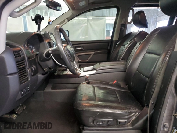 2015 Nissan Titan SL с VIN 1N6BA0EC9FN508811, выставлен на аукционе Copart как лот 45810395 с пробегом 117 333 миль миль и Списание • Salvage title. История ставок и продаж доступна на DreamBid. Изображение 7.