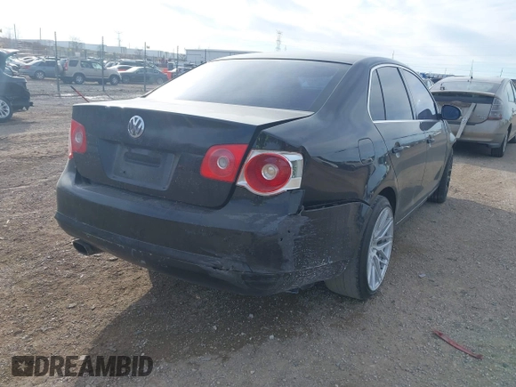 2006 Volkswagen Jetta 2.5L z VIN 3VWRF71K76M703564, wystawiony jako IAAI lot #41414316 z przebiegiem 161 258 mil mil oraz . Historia ofert i sprzedaży dostępna na DreamBid. Obrazek 4.