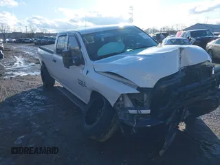 2018 Ram 2500 Tradesman with VIN 3C6UR4HL6JG125201, listed as a IAAI auction lot 41432329 with 181,247 mi miles. Bid and sale history available at carsss.com. Image 1.