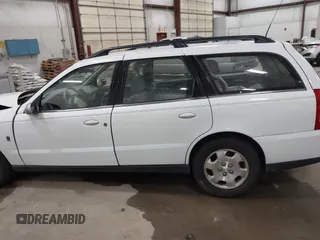 2000 Saturn LW z VIN 1G8JW82R9YY616400, wystawiony jako IAAI lot #41665959 z przebiegiem 81 553 mil mil oraz . Historia ofert i sprzedaży dostępna na DreamBid. Obrazek 14.