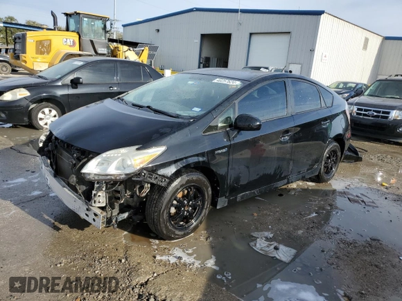 2014 Toyota Prius Four with VIN JTDKN3DU3E1749062, listed as a Copart auction lot 40257624 with 112,108 mi miles and Salvage Title. Bid and sale history available at carsss.com. Image 1.