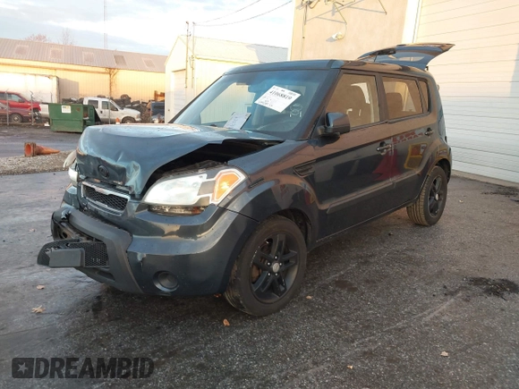 2011 Kia Soul + with VIN KNDJT2A26B7258864, listed as a IAAI auction lot 41068819 with 244,397 mi miles. Bid and sale history available at carsss.com. Image 2.