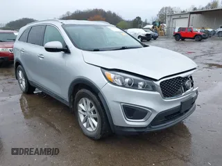 2016 Kia Sorento LX with VIN 5XYPGDA52GG112735, listed as a IAAI auction lot 41953732 with 171,474 mi miles and . Bid and sale history available at DreamBid. Image 1.