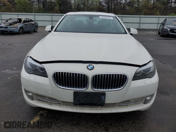 2013 BMW 5 Series 528i xDrive with VIN WBAXH5C54DD111187, listed as a Copart auction lot 55926705 with 92,854 mi miles and Clean Title. Bid and sale history available at carsss.com. Image 5.