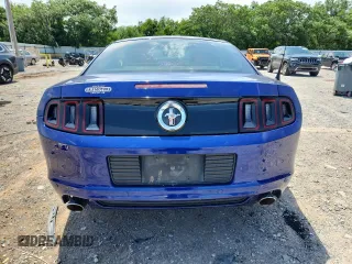 2014 Ford Mustang V6 z VIN 1ZVBP8AM2E5297686, wystawiony jako Copart lot #60561645 z przebiegiem 161 604 mil mil oraz Szkoda całkowita • Salvage title. Historia ofert i sprzedaży dostępna na DreamBid. Obrazek 6.
