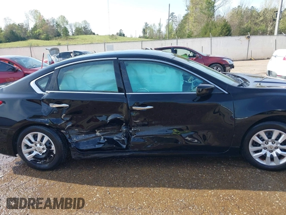 2017 Nissan Altima 2.5 SV with VIN 1N4AL3AP7HC142659, listed as a IAAI auction lot 41922160 with 133,404 mi miles. Bid and sale history available at carsss.com. Image 13.