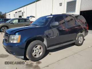 2007 Chevrolet Tahoe LS z VIN 1GNFC13J77J129067, wystawiony jako Copart lot #42613505 z przebiegiem 293 775 mil mil oraz Szkoda całkowita • Salvage title. Historia ofert i sprzedaży dostępna na DreamBid. Obrazek 1.