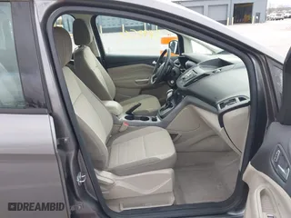 2014 Ford C-Max Hybrid SE with VIN 1FADP5AU6EL513969, listed as a IAAI auction lot 41899566 with 122,239 mi miles. Bid and sale history available at carsss.com. Image 5.