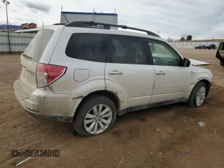 2013 Subaru Forester 2.5X Premium with VIN JF2SHADC4DH432515, listed as a Copart auction lot 50375615 with 0 mi miles and Salvage Title. Bid and sale history available at carsss.com. Image 3.