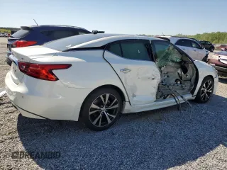2018 Nissan Maxima SR z VIN 1N4AA6AP7JC401700, wystawiony jako Copart lot #53147045 z przebiegiem 105 502 mil mil oraz Szkoda całkowita • Salvage title. Historia ofert i sprzedaży dostępna na DreamBid. Obrazek 3.