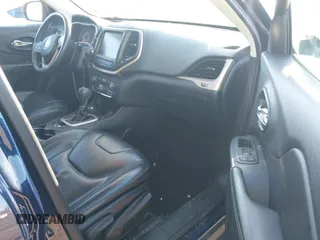 2016 Jeep Cherokee Limited with VIN 1C4PJMDS8GW118822, listed as a IAAI auction lot 41825379 with 106,566 mi miles and . Bid and sale history available at carsss.com. Image 5.