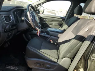 2018 Nissan Titan XD PRO-4X with VIN 1N6BA1F40JN542870, listed as a Copart auction lot 75204174 with 115,603 mi miles and Salvage Title. Bid and sale history available at carsss.com. Image 7.