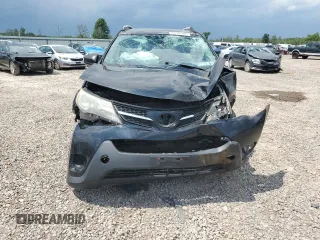 2013 Toyota RAV4 LE with VIN 2T3BFREV5DW041614, listed as a Copart auction lot 63146105 with 157,136 mi miles and Salvage title. Bid and sale history available at DreamBid. Image 5.