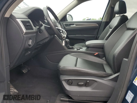 2019 Volkswagen Atlas SE with VIN 1V2UR2CA8KC597096, listed as a Copart auction lot 57997475 with 48,055 mi miles and Salvage title. Bid and sale history available at DreamBid. Image 7.