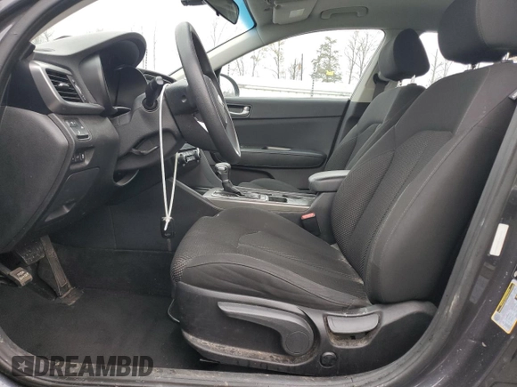 2019 Kia Optima S with VIN 5XXGT4L36KG284688, listed as a Copart auction lot 83970254 with 98,616 mi miles and Salvage Title. Bid and sale history available at carsss.com. Image 7.