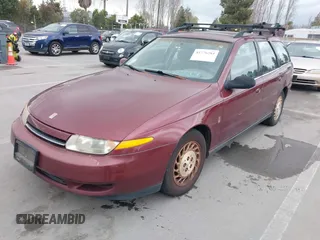 2000 Saturn LW z VIN 1G8JU82F4YY620480, wystawiony jako IAAI lot #41776284 z przebiegiem 242 024 mil mil oraz . Historia ofert i sprzedaży dostępna na DreamBid. Obrazek 2.