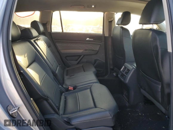 2021 Volkswagen Atlas SEL R-Line with VIN 1V2SR2CA2MC536126, listed as a Copart auction lot 77380434 with 29,550 mi miles and Salvage title. Bid and sale history available at DreamBid. Image 11.