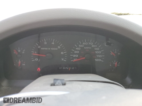 2004 Ford F-150 STX z VIN 1FTRX12WX4FA01069, wystawiony jako Copart lot #71503874 z przebiegiem 241 284 mil mil oraz Czysty tytuł • Clean title. Historia ofert i sprzedaży dostępna na DreamBid. Obrazek 9.