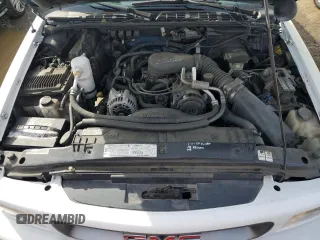 1997 GMC Sonoma SLS with VIN 1GTCS19X7V8517253, listed as a Copart auction lot 43829035 with 102,976 mi miles and Salvage Title. Bid and sale history available at carsss.com. Image 11.