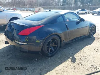 2008 Nissan 350Z with VIN JN1BZ34D88M700594, listed as a IAAI auction lot 41789850 with 183,556 mi miles. Bid and sale history available at carsss.com. Image 4.