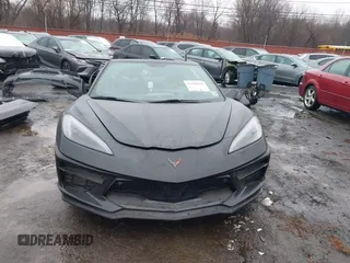 2021 Chevrolet Corvette 3LT with VIN 1G1YC3D48M5125564, listed as a IAAI auction lot 41398558 with 14,101 mi miles. Bid and sale history available at carsss.com. Image 13.