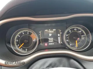 2017 Jeep Cherokee Sport with VIN 1C4PJMAS5HW632004, listed as a Copart auction lot 48033275 with 95,496 mi miles and Salvage Title. Bid and sale history available at carsss.com. Image 9.