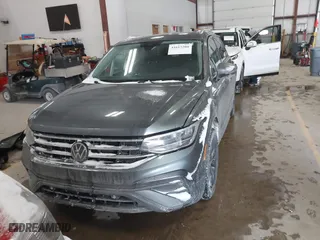 2023 Volkswagen Tiguan SE with VIN 3VVMB7AX5PM013447, listed as a IAAI auction lot 41615200 with 66,259 mi miles. Bid and sale history available at carsss.com. Image 12.