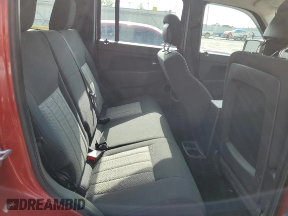 2010 Jeep Liberty Sport with VIN 1J4PN2GK8AW167864, listed as a Copart auction lot 56660525 with 163,332 mi miles and Salvage title. Bid and sale history available at DreamBid. Image 11.