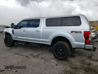2019 Ford F-350 XL with VIN 1FT8W3BT9KEE97016, listed as a Copart auction lot 51590705 with 133,258 mi miles and Salvage Title. Bid and sale history available at DreamBid. Image 2.