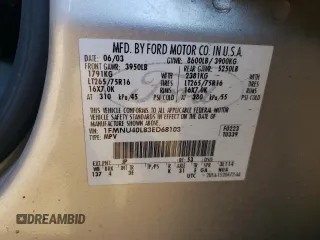 2003 Ford Excursion Special Serv z VIN 1FMNU40L83ED68103, wystawiony jako Copart lot #83191034 z przebiegiem 282 481 mil mil oraz Szkoda całkowita • Salvage title. Historia ofert i sprzedaży dostępna na DreamBid. Obrazek 13.