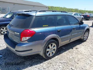 2009 Subaru Outback Special Edition z VIN 4S4BP61C197324011, wystawiony jako IAAI lot #42123342 z przebiegiem 197 448 mil mil oraz . Historia ofert i sprzedaży dostępna na DreamBid. Obrazek 4.