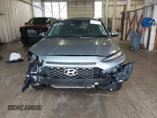 2021 Hyundai Kona SE z VIN KM8K1CAA4MU645470, wystawiony jako IAAI lot #41727340 z przebiegiem 71 932 mil mil oraz . Historia ofert i sprzedaży dostępna na DreamBid. Obrazek 12.