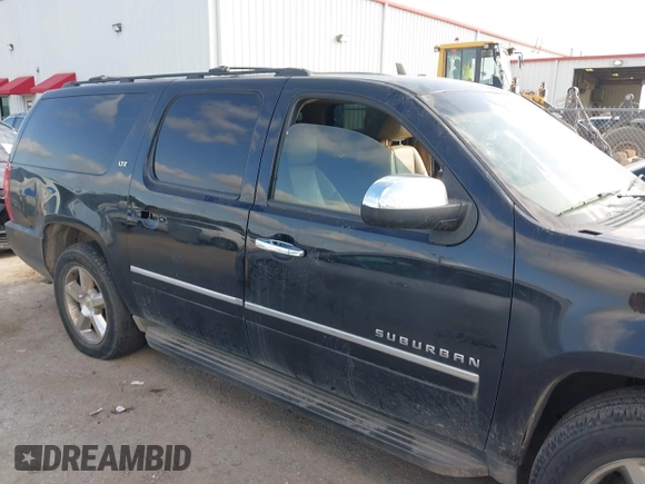 2014 Chevrolet Suburban LTZ with VIN 1GNSCKE08ER220808, listed as a IAAI auction lot 42022477 with 192,488 mi miles and . Bid and sale history available at DreamBid. Image 13.