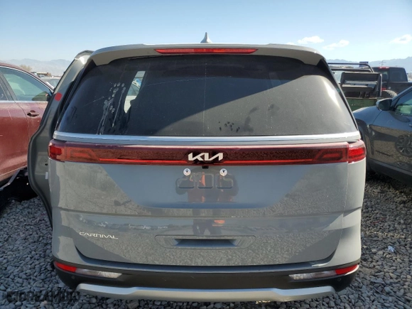 2024 Kia Carnival EX with VIN KNDNC5H37R6432779, listed as a Copart auction lot 75211554 with 5,463 mi miles and Salvage Title. Bid and sale history available at carsss.com. Image 6.