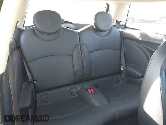 2012 MINI Hardtop with VIN WMWSU3C52CT540682, listed as a IAAI auction lot 41263749 with 69,292 mi miles and . Bid and sale history available at DreamBid. Image 8.