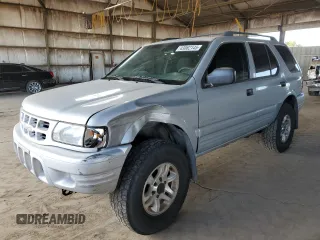2002 Isuzu Rodeo S with VIN 4S2CK58W024338348, listed as a Copart auction lot 43062145 with 258,947 mi miles and Salvage Title. Bid and sale history available at carsss.com. Image 1.