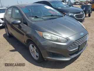 2018 Ford Fiesta SE with VIN 3FADP4EJ1JM115197, listed as a IAAI auction lot 41918656 with 43,488 mi miles. Bid and sale history available at carsss.com. Image 1.