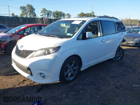 2014 Toyota Sienna SE with VIN 5TDXK3DC1ES503751, listed as a IAAI auction lot 41709975 with 229,771 mi miles and . Bid and sale history available at DreamBid. Image 20.