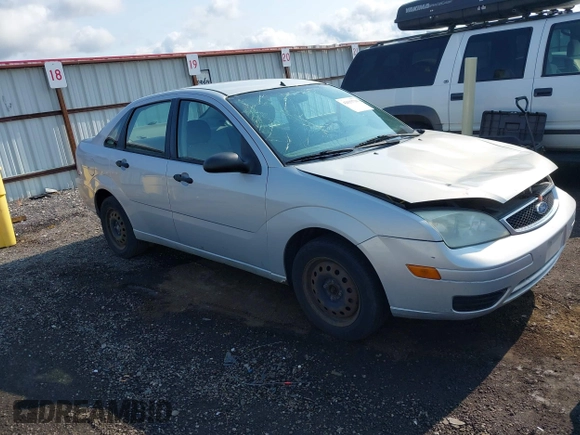 2005 Ford Focus S with VIN 1FAFP34N95W284154, listed as a IAAI auction lot 42555736 with 171,944 mi miles and . Bid and sale history available at DreamBid. Image 1.