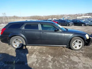 2005 Dodge Magnum RT with VIN 2D4GV58235H682753, listed as a IAAI auction lot 41814817 with 100,246 mi miles. Bid and sale history available at carsss.com. Image 13.