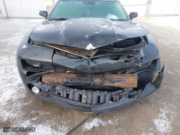 2010 Chevrolet Camaro 1LT with VIN 2G1FB1EV4A9184132, listed as a IAAI auction lot 41264301 with 65538 miles. Bid and sale history available at carsss.com. Image 6.