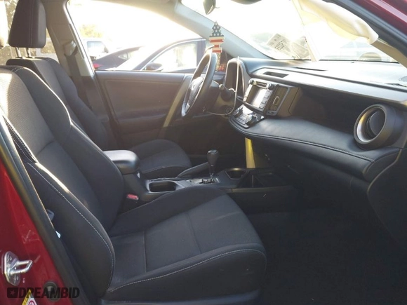 2018 Toyota RAV4 XLE with VIN 2T3WFREV7JW496591, listed as a IAAI auction lot 41752233 with 54,027 mi miles. Bid and sale history available at carsss.com. Image 5.