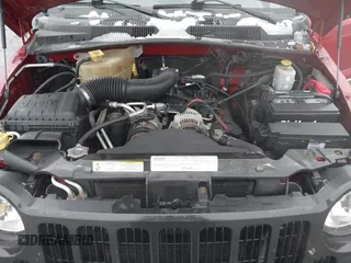 2007 Jeep Liberty Limited with VIN 1J4GL58K77W526197, listed as a IAAI auction lot 41564251 with 104,790 mi miles. Bid and sale history available at carsss.com. Image 10.