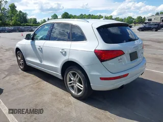2014 Audi Q5 Premium Plus z VIN WA1LFAFP8EA081587, wystawiony jako IAAI lot #42195922 z przebiegiem 143 540 mil mil oraz . Historia ofert i sprzedaży dostępna na DreamBid. Obrazek 3.