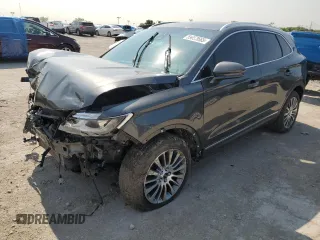 2017 Lincoln MKC Reserve z VIN 5LMCJ3D99HUL57744, wystawiony jako Copart lot #59053665 z przebiegiem 83 849 mil mil oraz Szkoda całkowita • Salvage title. Historia ofert i sprzedaży dostępna na DreamBid. Obrazek 1.