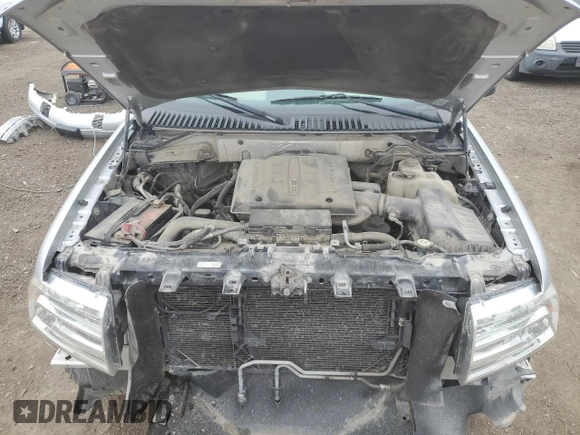2012 Lincoln Navigator z VIN 5LMJJ2J53CEL01546, wystawiony jako Copart lot #51806275 z przebiegiem 212 022 mil mil oraz Szkoda całkowita • Salvage title. Historia ofert i sprzedaży dostępna na DreamBid. Obrazek 12.