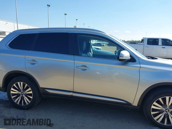 2020 Mitsubishi Outlander ES z VIN JA4AZ3A38LZ024741, wystawiony jako IAAI lot #41599013 z przebiegiem 184 469 mil mil oraz . Historia ofert i sprzedaży dostępna na DreamBid. Obrazek 13.