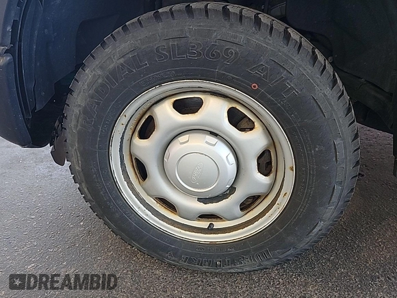 2016 Ford F-150 XL z VIN 1FTNF1EF0GKE19987, wystawiony jako IAAI lot #42621257 z przebiegiem 157 863 mil mil oraz . Historia ofert i sprzedaży dostępna na DreamBid. Obrazek 10.